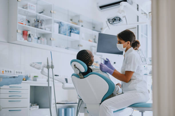 Best Tooth Extraction  in Chatsworth, IL
